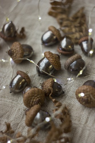 Pakabukas/ Dekoracija "Varinė Gilė"